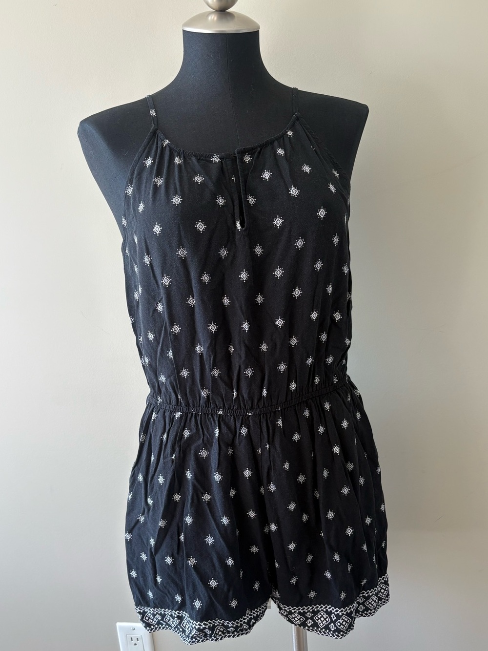 Black & White Old Navy Romper